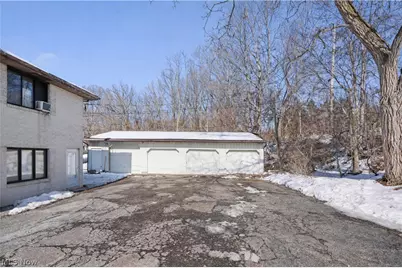 12447 Cleveland Avenue NW, Uniontown, OH 44685 - Photo 42