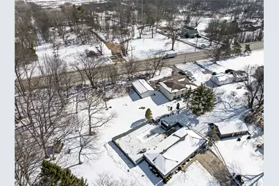 12447 Cleveland Avenue NW, Uniontown, OH 44685 - Photo 40