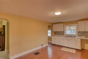 606 S 7th St, Cambridge, OH 43725 - Photo 8