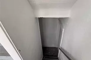 957 Parkway Rd, Loveland, OH 44108 - Photo 14