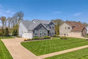 2262 Norton Pl, Avon, OH 44011 - Photo 2