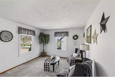 2825 Orchard Drive, Willoughby Hills, OH 44092 - Photo 8