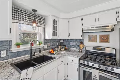 2825 Orchard Drive, Willoughby Hills, OH 44092 - Photo 16