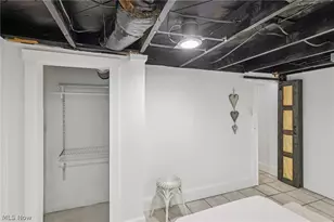 2825 Orchard Dr, Willoughby Hills, OH 44092 - Photo 34