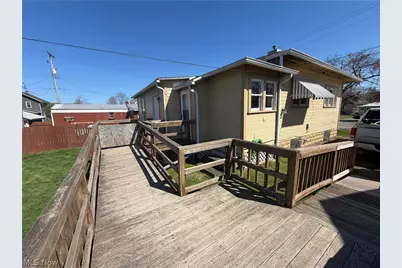 376 E State Street, Newcomerstown, OH 43832 - Photo 24