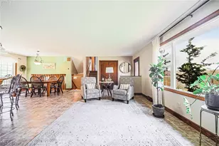 241 Monroe St, Fredericksburg, OH 44627 - Photo 6