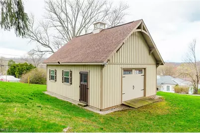 241 Monroe Street, Fredericksburg, OH 44627 - Photo 4