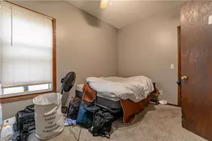 4619 Pearse Ave, Newburgh Heights, OH 44105 - Photo 8