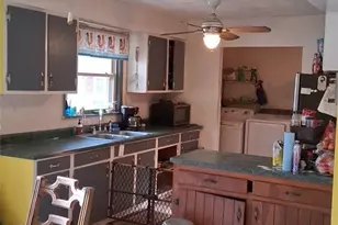 9918 Overton Rd, Burbank, OH 44214 - Photo 4