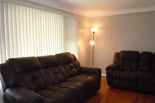 23896 Devoe Ave, Euclid, OH 44123 - Photo 4