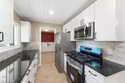 7070 Dogwood Lane, Mentor, OH 44060 - Photo 4