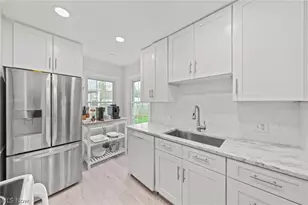 19477 Henry Rd, Fairview Park, OH 44126 - Photo 16