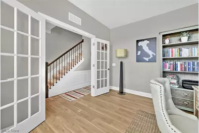 180 Country Meadow Lane, Wadsworth, OH 44281 - Photo 8