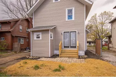 92 E Ido Avenue, Akron, OH 44301 - Photo 24