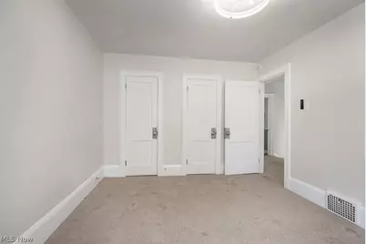 92 E Ido Avenue, Akron, OH 44301 - Photo 16