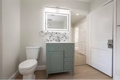 92 E Ido Avenue, Akron, OH 44301 - Photo 12