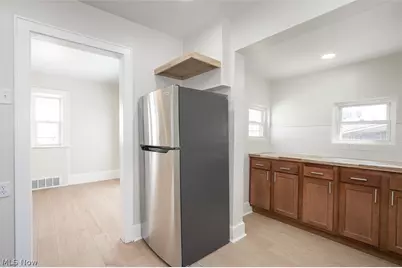 92 E Ido Avenue, Akron, OH 44301 - Photo 10