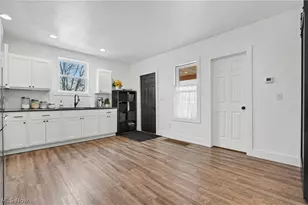 1101 Princehorn Ave NW, North Lawrence, OH 44669 - Photo 6