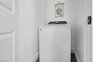 1101 Princehorn Ave NW, North Lawrence, OH 44669 - Photo 14