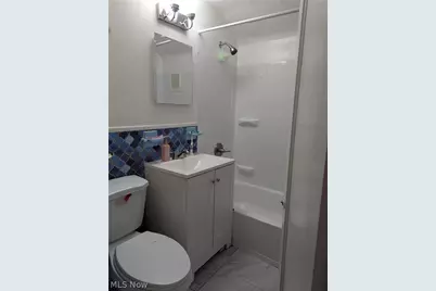 1490 E 250th Street, Euclid, OH 44117 - Photo 8