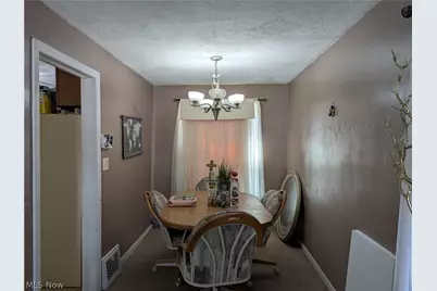1490 E 250th Street, Euclid, OH 44117 - Photo 6