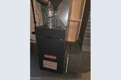 582 Roxbury Avenue, Youngstown, OH 44502 - Photo 32