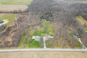 6401 Moff Rd, Atwater, OH 44201 - Photo 4