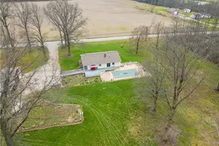 6401 Moff Rd, Atwater, OH 44201 - Photo 2