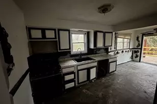 3218 Shadyside Dr, Hubbard, OH 44425 - Photo 8