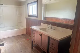 68298 Orchard Ave, Bridgeport, OH 43912 - Photo 12
