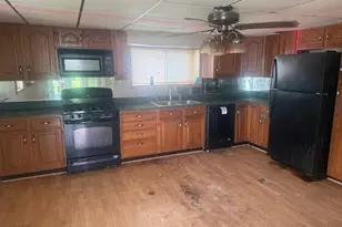 68298 Orchard Ave, Bridgeport, OH 43912 - Photo 6