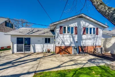 26288 Aaron Drive, Euclid, OH 44132 - Photo 36