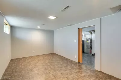 26288 Aaron Drive, Euclid, OH 44132 - Photo 30