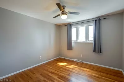 26288 Aaron Drive, Euclid, OH 44132 - Photo 20