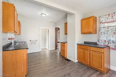 4303 Birchwood Avenue, Ashtabula, OH 44004 - Photo 10