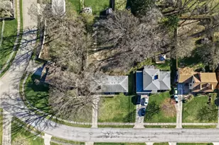 3337 Kingston Ln, Youngstown, OH 44511 - Photo 14