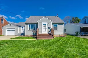 4933 14th St SW, Canton, OH 44710 - Photo 2