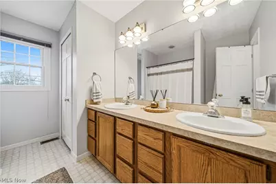 7891 Frontier Drive, Mentor, OH 44060 - Photo 14