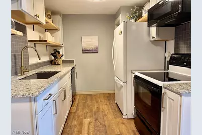 9831 Sunrise Boulevard #P27, North Royalton, OH 44133 - Photo 20