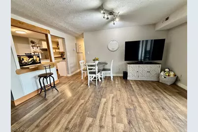 9831 Sunrise Boulevard #P27, North Royalton, OH 44133 - Photo 6