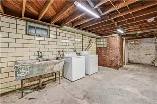 335 N 11th St, Sebring, OH 44672 - Photo 32