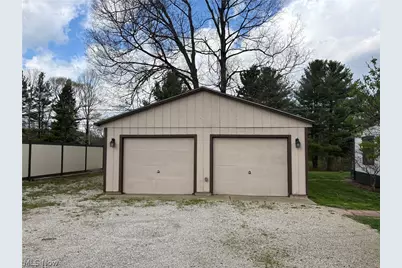 2276 Lodge Road SW, Sherrodsville, OH 44675 - Photo 24