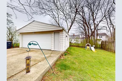 5162 Oakmont Drive, Lyndhurst, OH 44124 - Photo 36