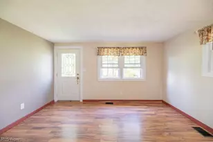 602 Frost Rd, Streetsboro, OH 44241 - Photo 8