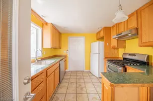 602 Frost Rd, Streetsboro, OH 44241 - Photo 2