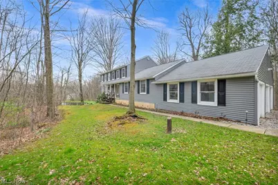 13160 Stoney Springs Drive, Chardon, OH 44024 - Photo 4