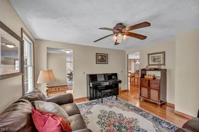 13160 Stoney Springs Drive, Chardon, OH 44024 - Photo 8