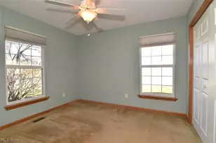 8337 Burlington Dr, North Ridgeville, OH 44039 - Photo 30