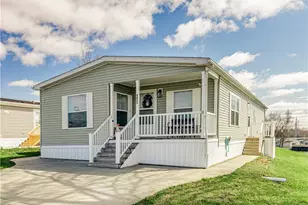 4822 Valley Hills Dr, Ravenna, OH 44266 - Photo 2