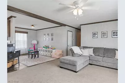 4822 Valley Hills Drive, Ravenna, OH 44266 - Photo 4